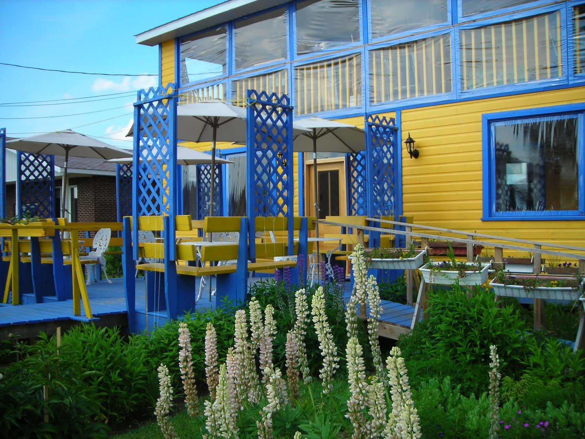 Gite Des Hauteurs Et Cafe De La Place Saint Zenon Exterior foto